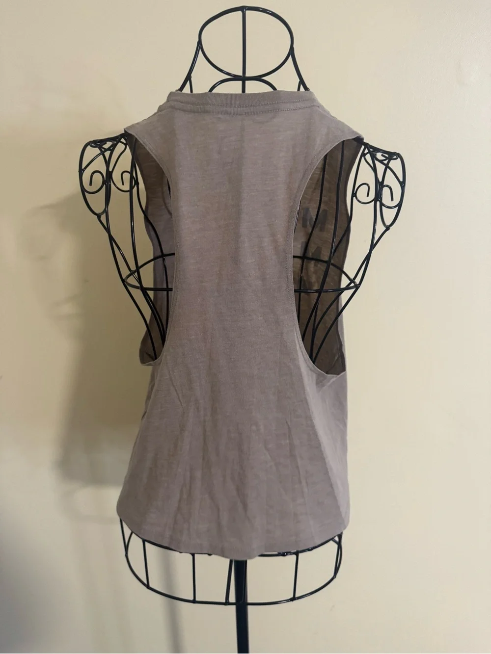 ALO Yoga “MORE YOGA” Muscle Tank